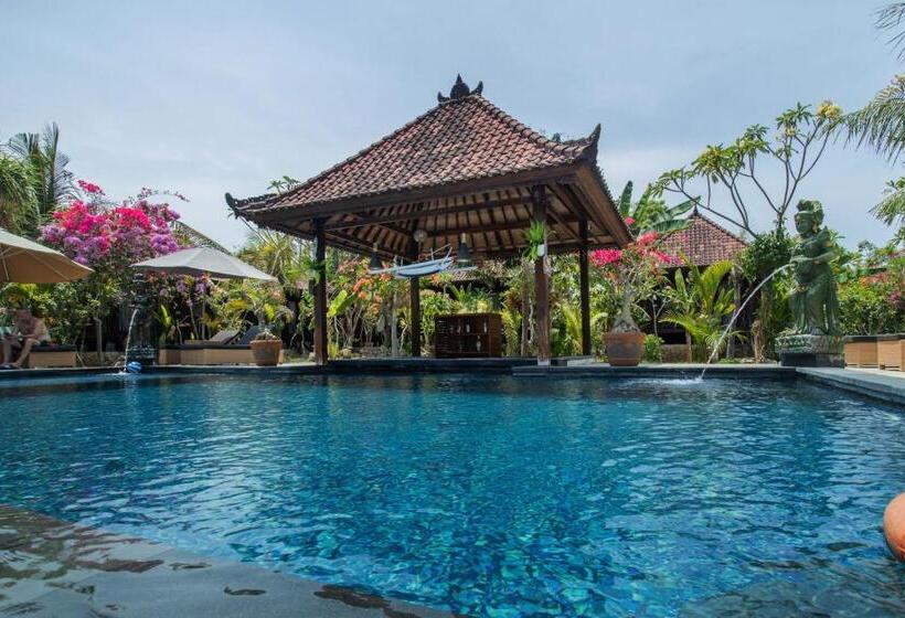 ベッドアンドブレックファースト Sunset Garden Nusa Lembongan