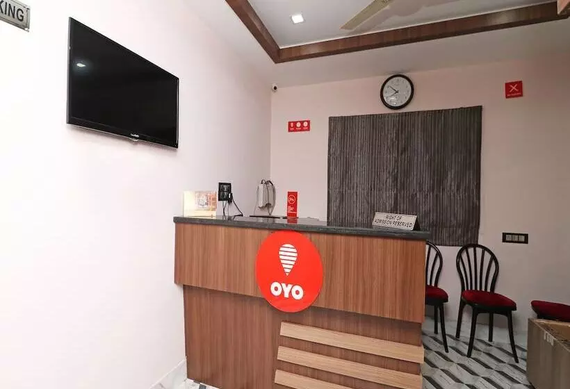ホテル Barney Grand By Oyo Rooms