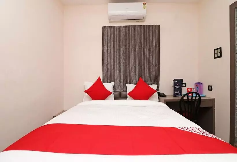 ホテル Barney Grand By Oyo Rooms