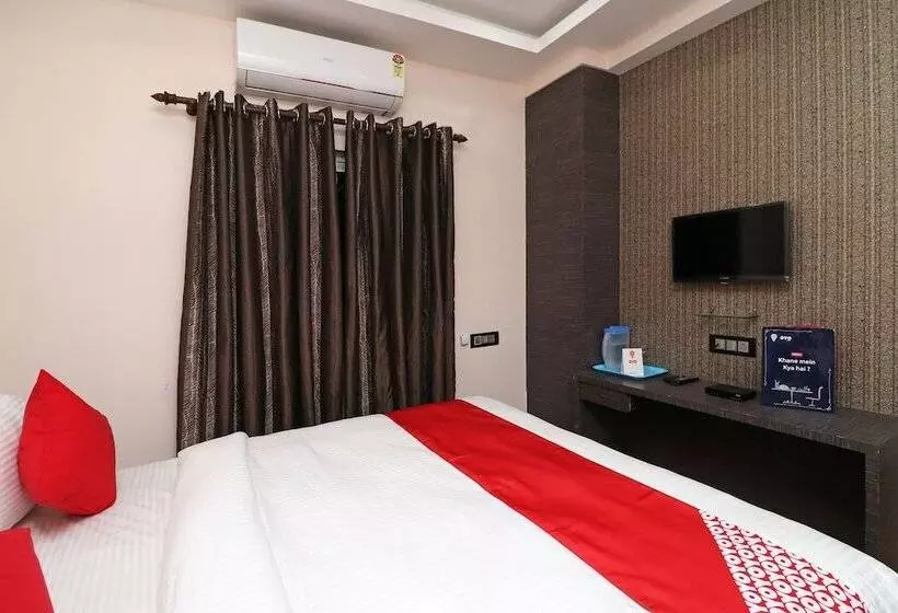 ホテル Barney Grand By Oyo Rooms