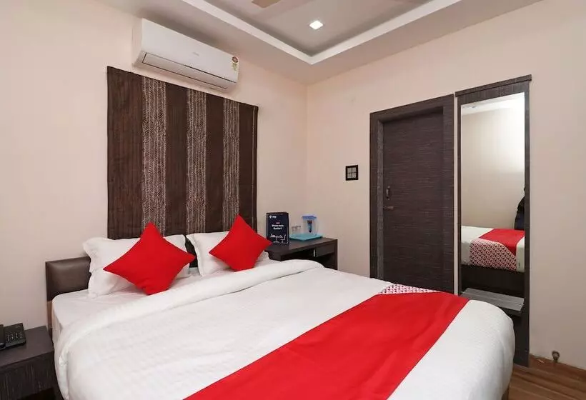 ホテル Barney Grand By Oyo Rooms
