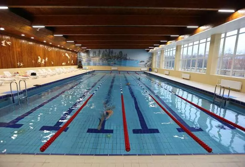 ホテル Burevestnik Resort