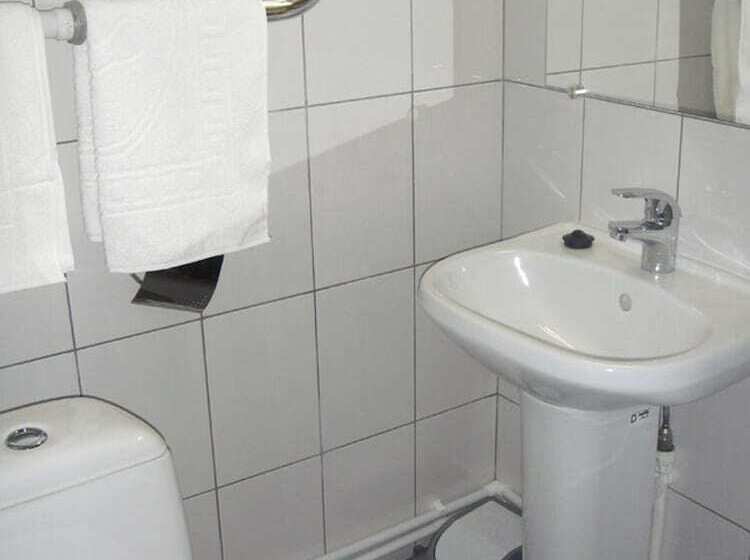 בית מלון כפרי Burevestnik Resort