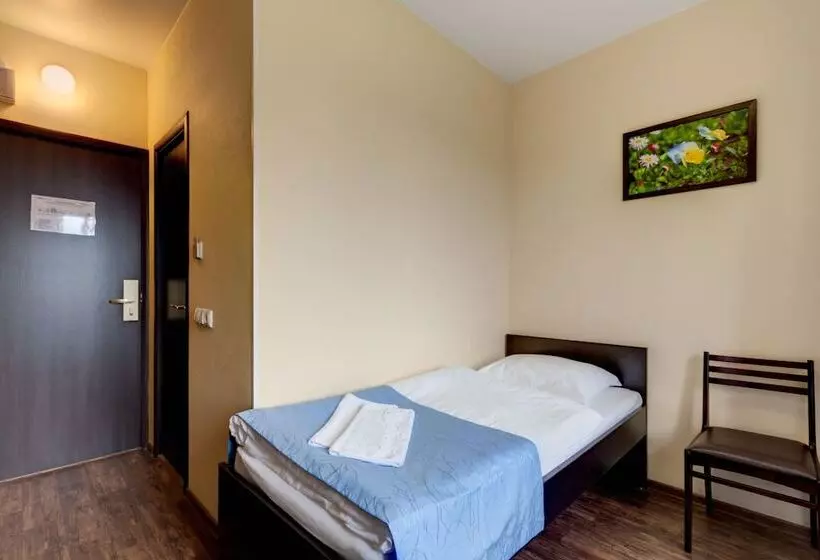 ホテル Burevestnik Resort