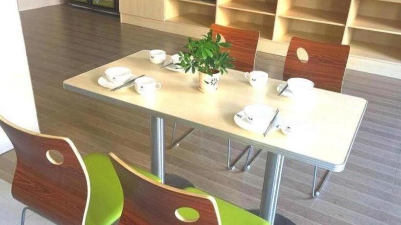 ホテル Greentree Inn Anqing Wangjiang County Lantian Road Yiheyuan Express