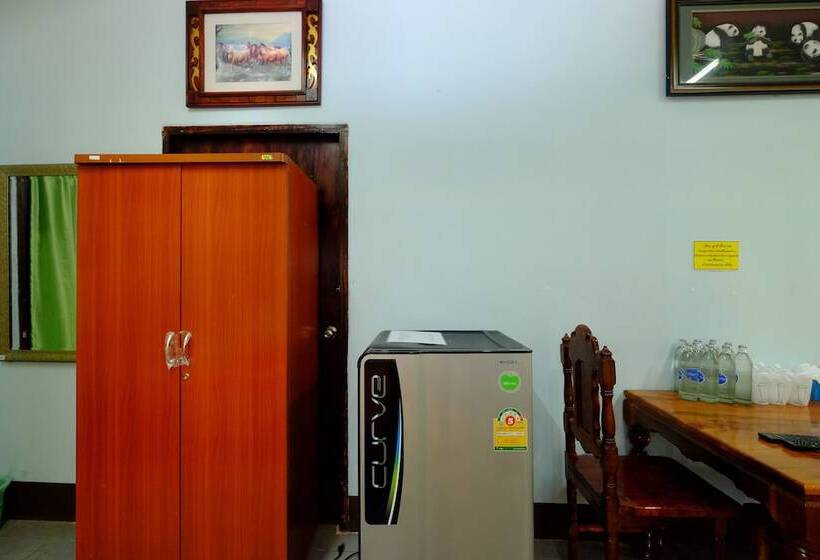 בית מלון כפרי Happy Resort