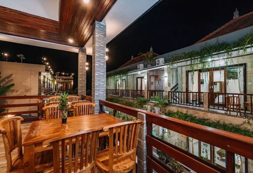 ホテル Sari Nusa Inn