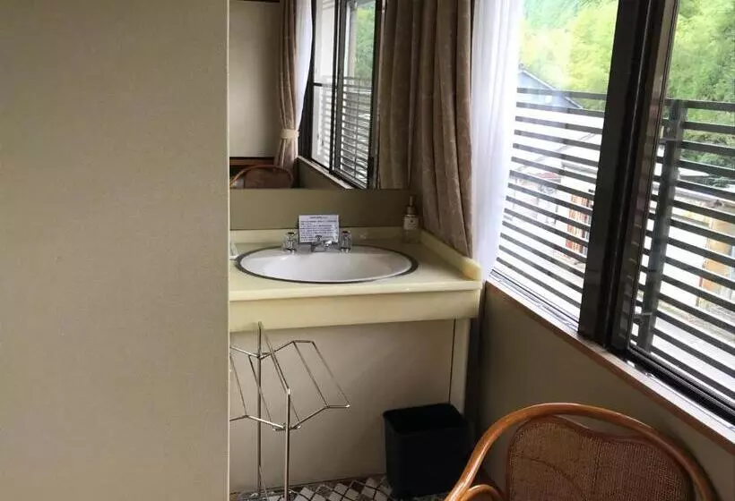 Ryujin Onsen Marui Ryokan