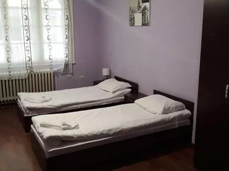 Pensione Serdika Rooms