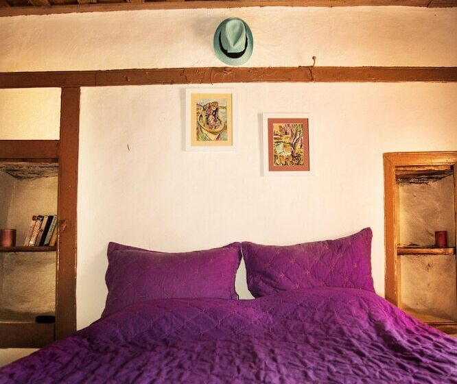 Albergue Seles Camping Adults Only