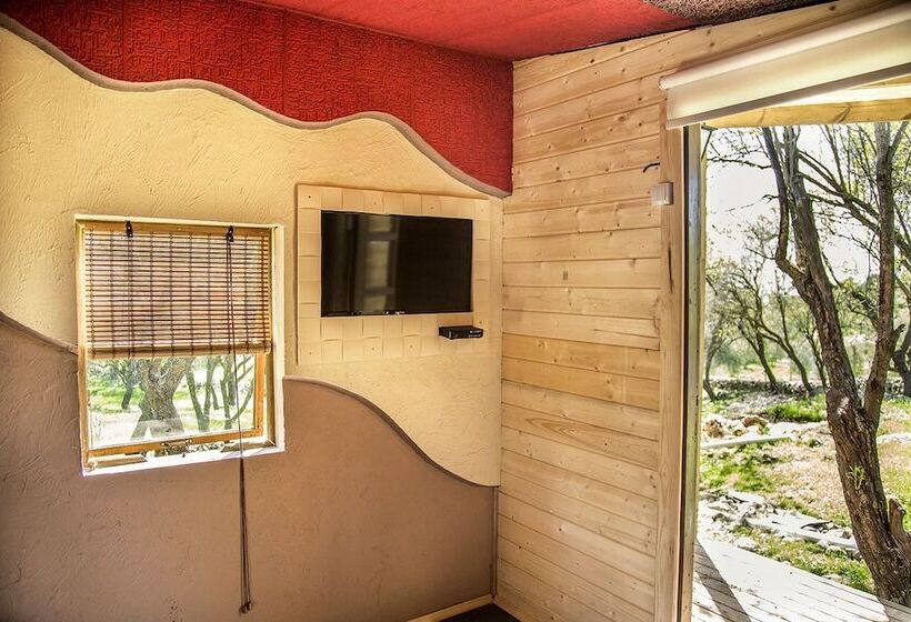 Hostel Seles Camping  Adults Only