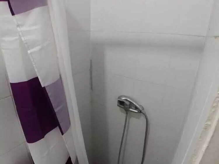Hostal La Casona   Hostel