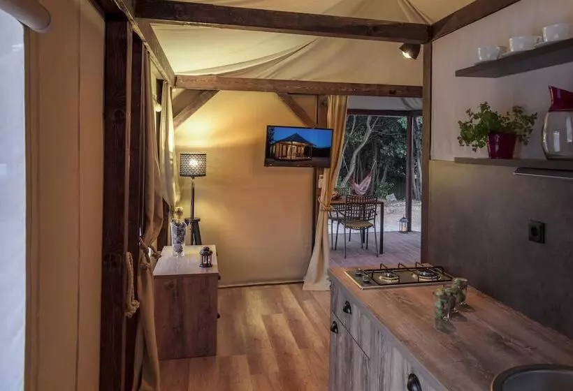 ホテル Mediteran Kamp Glamping Tents In Camping Phalaris