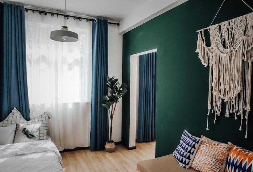 פנסיון Dali Dream Plus Homestay