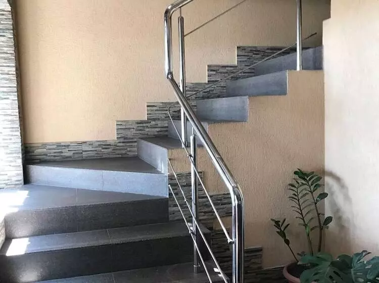 Majatalo Elena Guest House