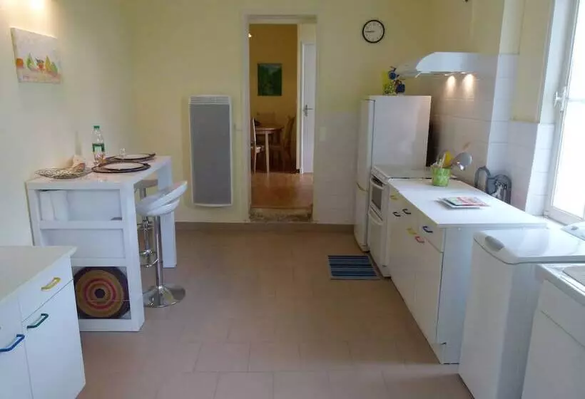 Majatalo Le Grand Saintmarc