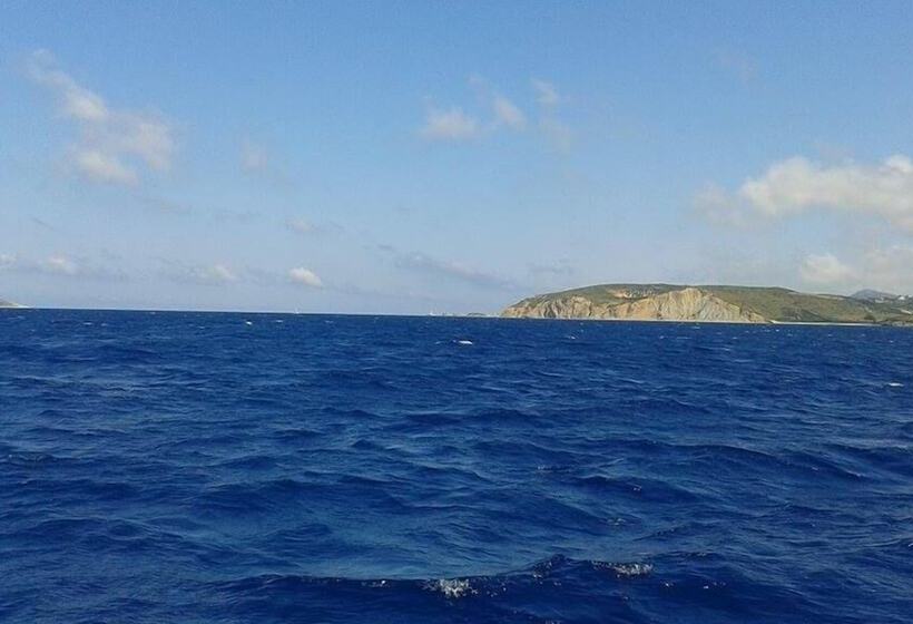 Viva Mare Foinikounta