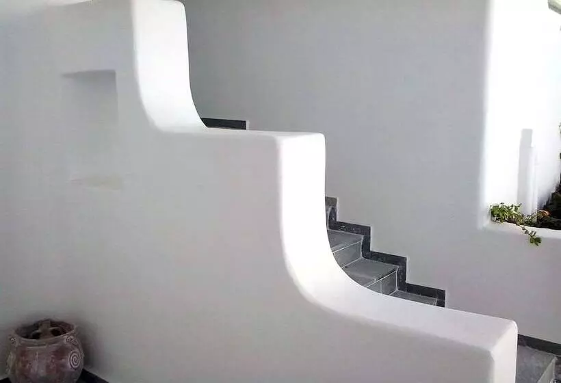 Viva Mare Foinikounta