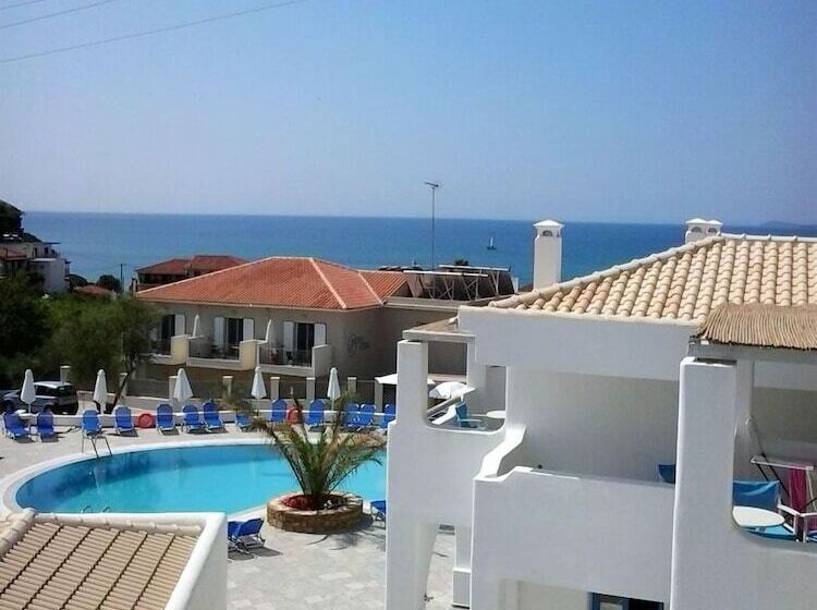 Viva Mare Foinikounta