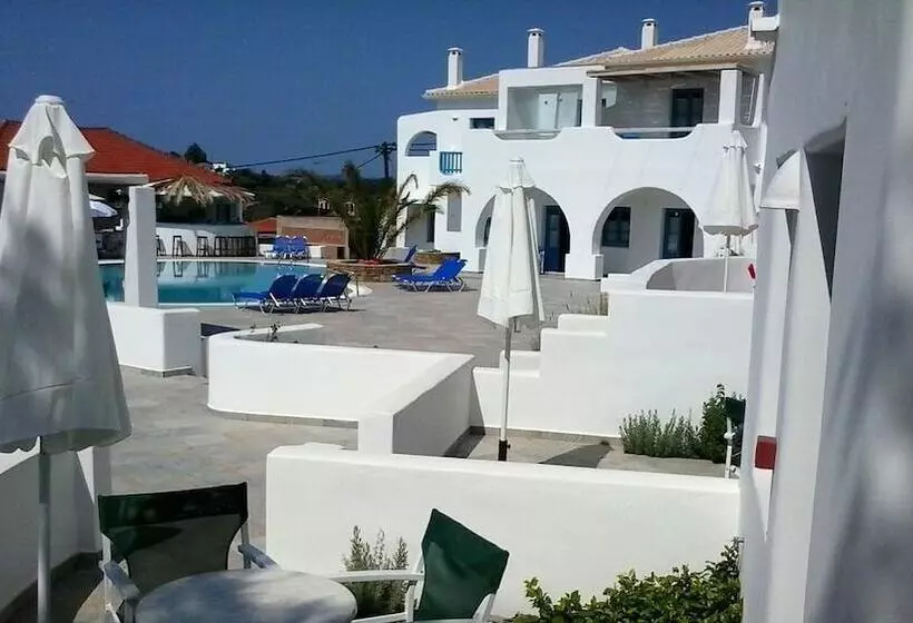 Viva Mare Foinikounta