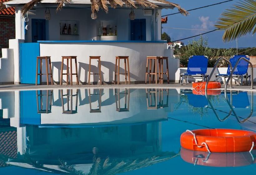 Viva Mare Foinikounta