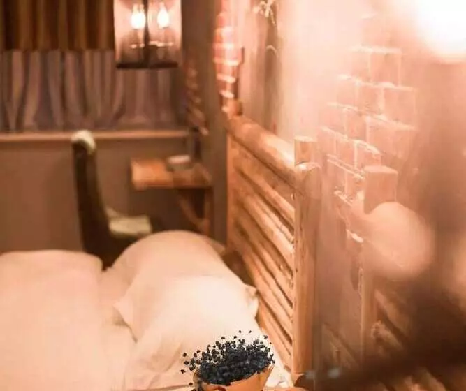 Zhangjiajie Interval Time Travel Inn