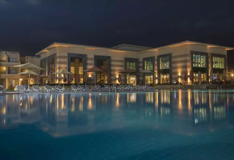 هتل Aura Resort Sidi Abd El Rahman El Alamein