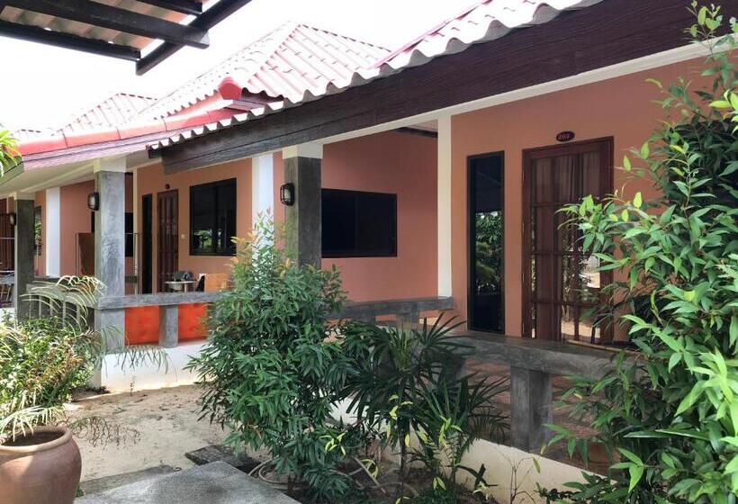 هتل Baan Archa Samui