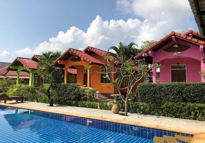 هتل Baan Archa Samui