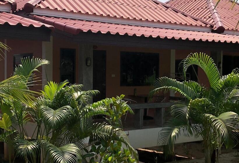 هتل Baan Archa Samui