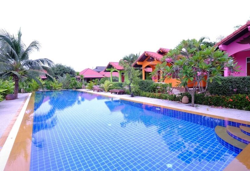 هتل Baan Archa Samui