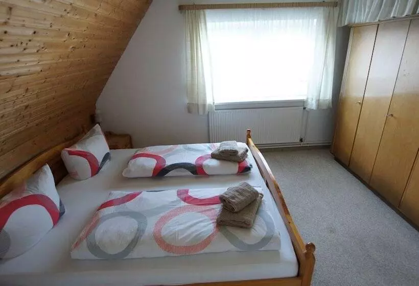 هتل Dorfkrug Büsum   Altbauteil