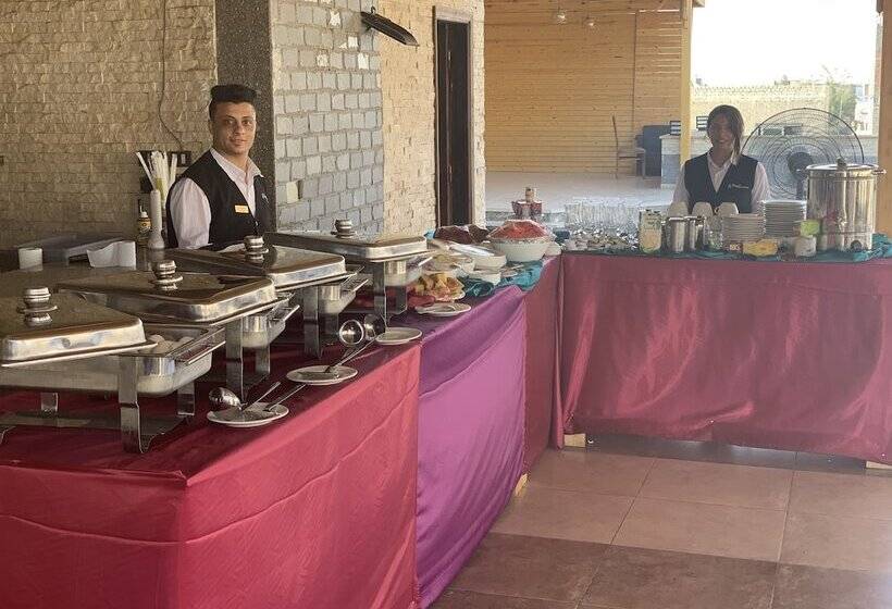 هتل Hayat Pyramids View