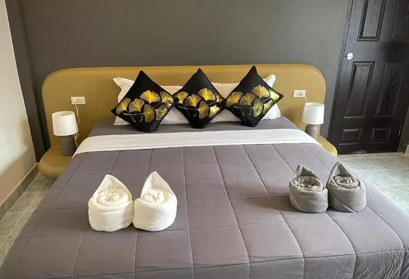 ホテル Marilyn’s Resort Koh Samui
