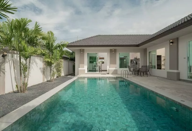 ホテル Phuket La Siesta