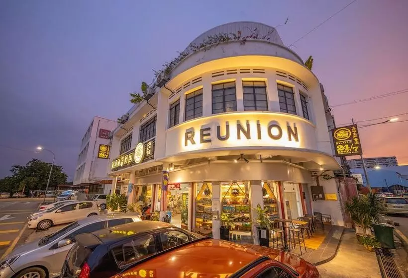 ホテル Reunion Residence