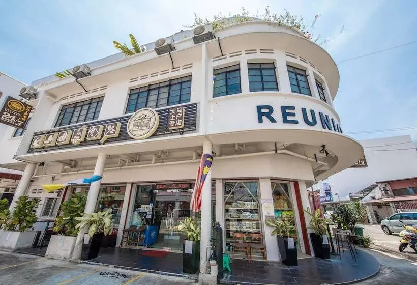 ホテル Reunion Residence