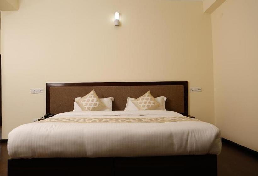 هتل Royal Hill By Oyo Rooms