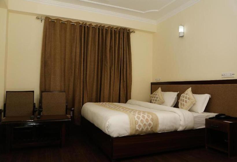 هتل Royal Hill By Oyo Rooms