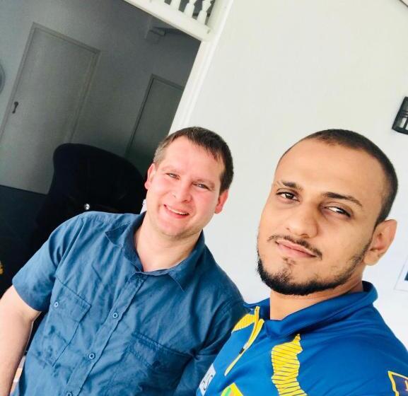 ホテル White Villa Airport Transit