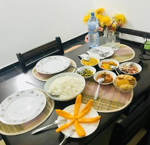 ホテル White Villa Airport Transit