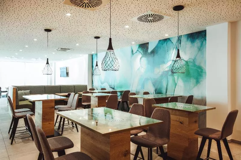 Hotelli Wyndham Garden Munich Messe