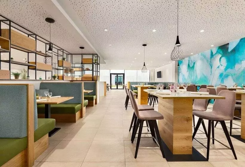 Hotelli Wyndham Garden Munich Messe