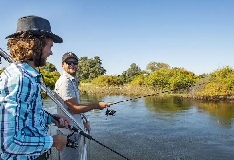 هتل Zambezi Mubala Camp