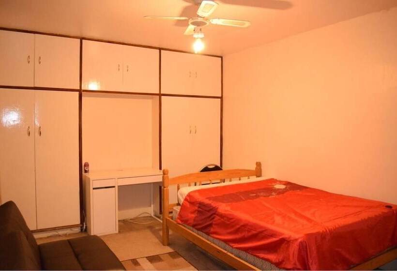 بنسيون Regent Guest House