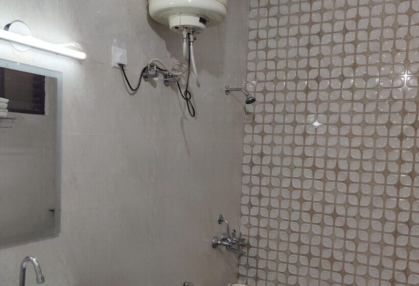 צימר Bear Valley Resort Dalhousie