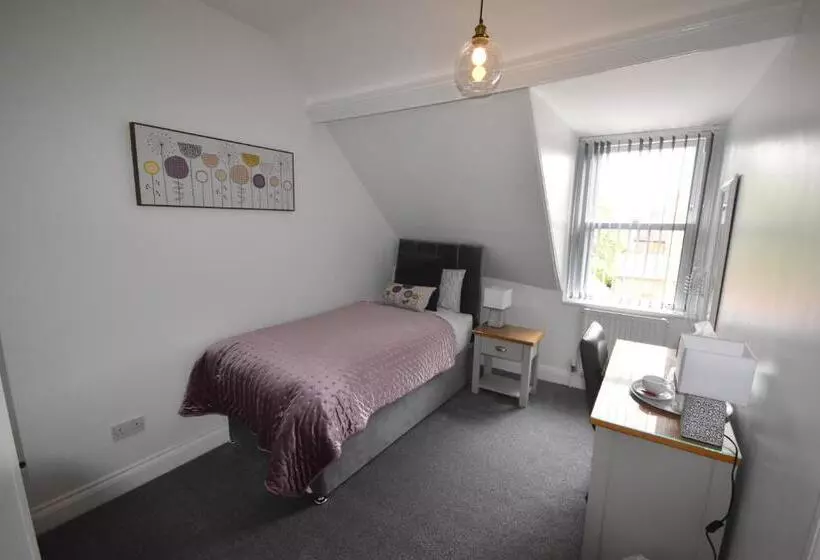 Aamiaismajoitus (B&B) Gordon House