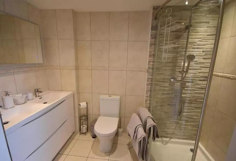 Aamiaismajoitus (B&B) Gordon House