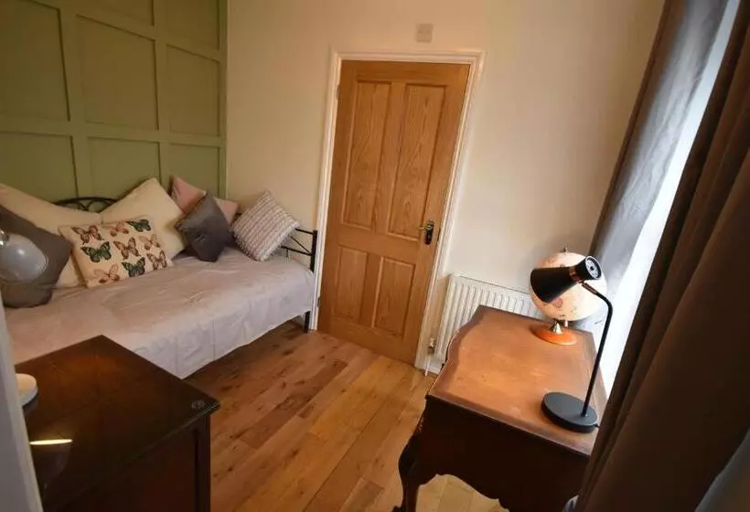 Aamiaismajoitus (B&B) Gordon House