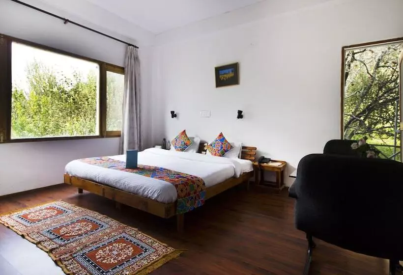Fabhotel Mm Cottage